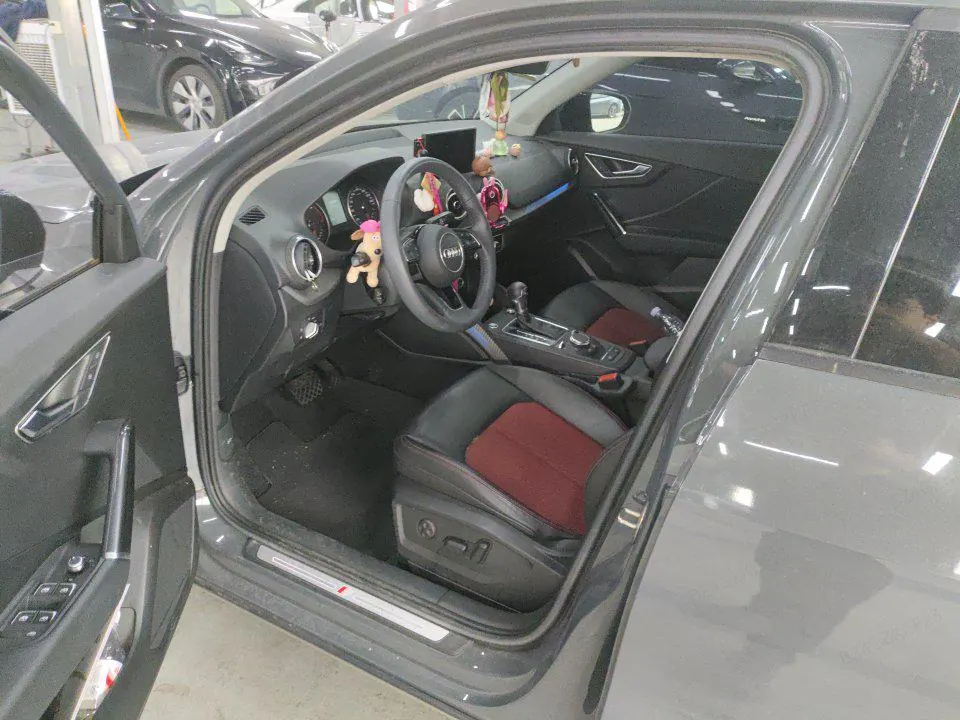 Audi 2021 Q2L 1.4TFSI 35TFSI Fashion Dynamic Automatic 2