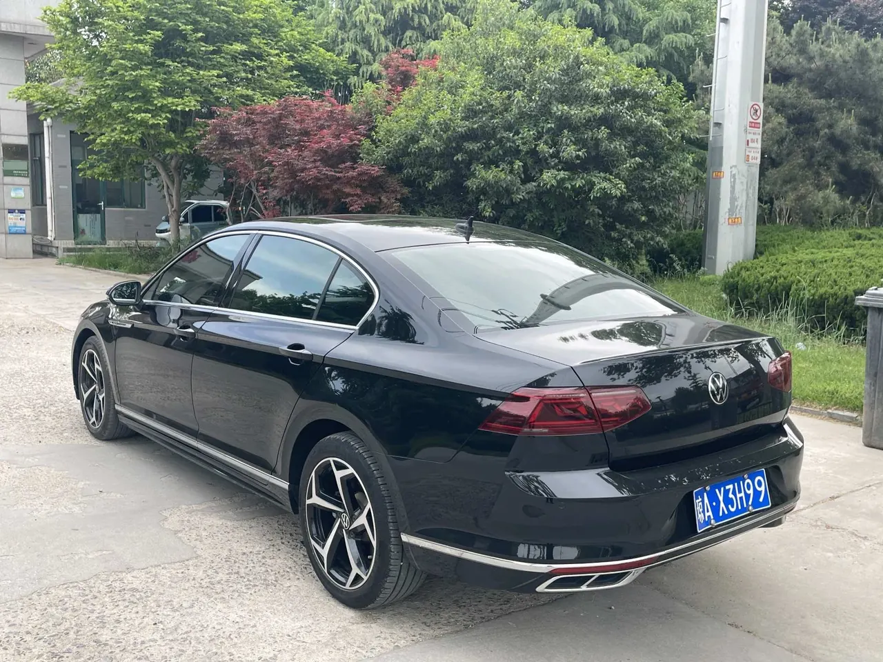 Volkswagen 2023 Magotan 2.0TSI 330TSI 2 million Commemorative Luxury Automatic Gear 5