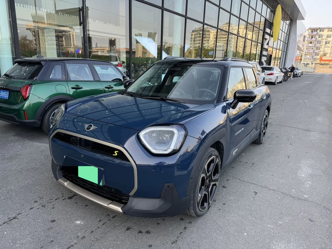 MINI 2024 Aceman SE Aceman SE Artist Automatic - View 1