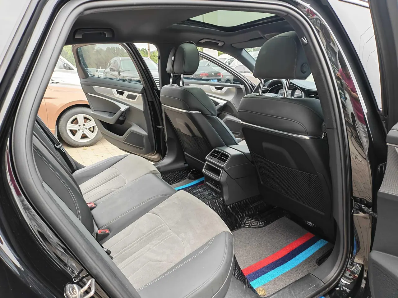 Audi 2024 A6L 2.0TFSI 40TFSI Deluxe Dynamic Automatic 11