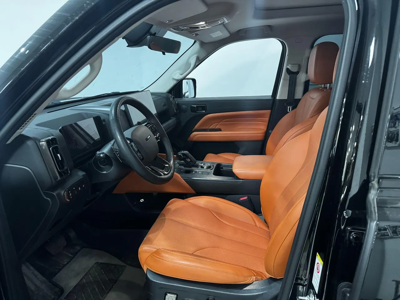 Haval 2024 H9 2.0T 4-wheel drive extension version automatic gear 2