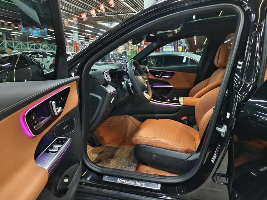 Mercedes Benz 2024 GLC 260 L 4MATIC 48V 2.0T Luxury 5-seat Automatic Gear 2