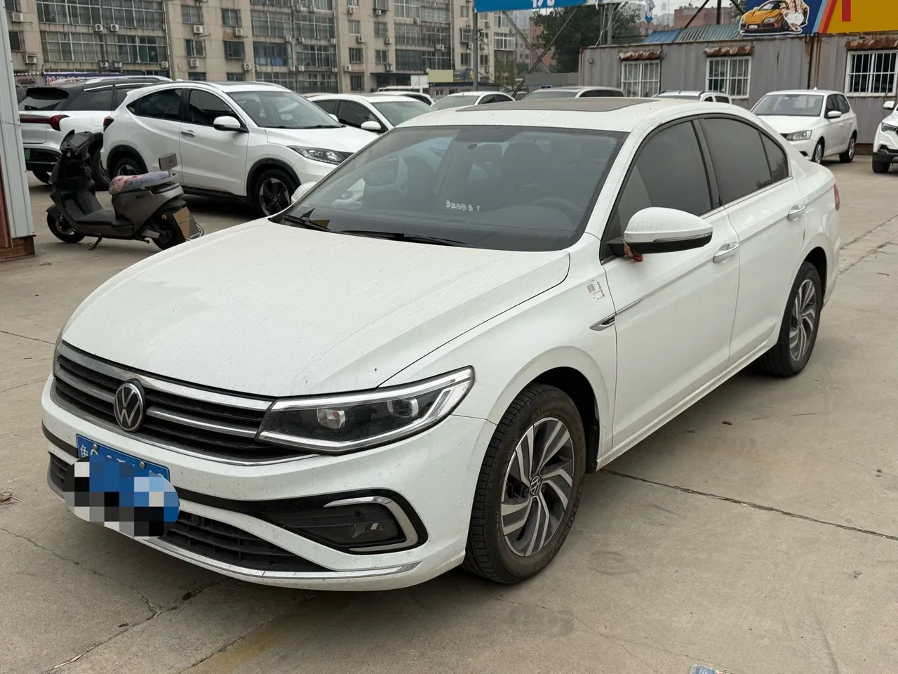 Открыть галерею: Volkswagen 2023 Bora 1.4TSI 280TSI Travel Edition Automatic Gear