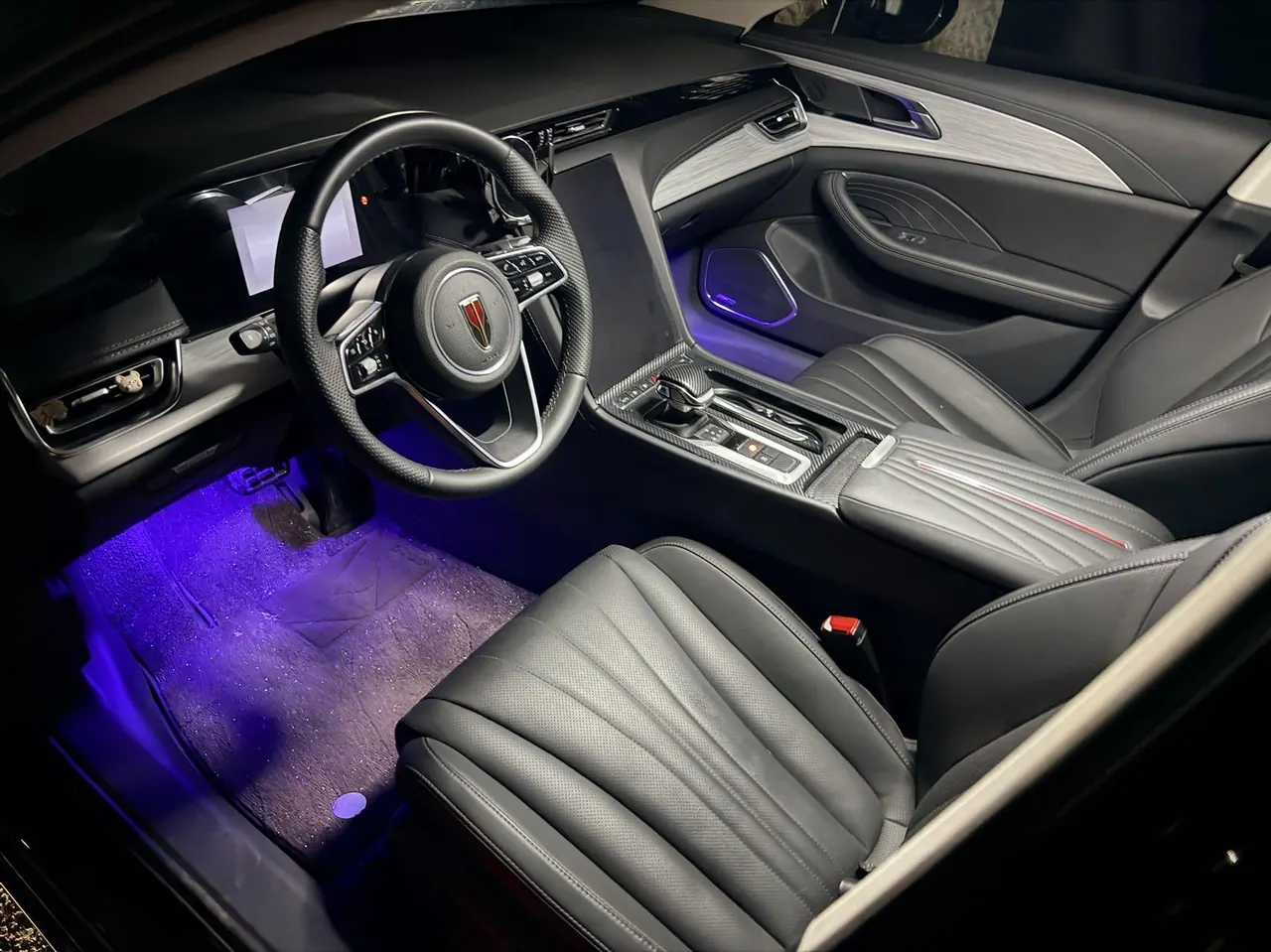 HongQi 2024 H5 1.5T Zhilian Flag Rhyme Edition Automatic Gear 3