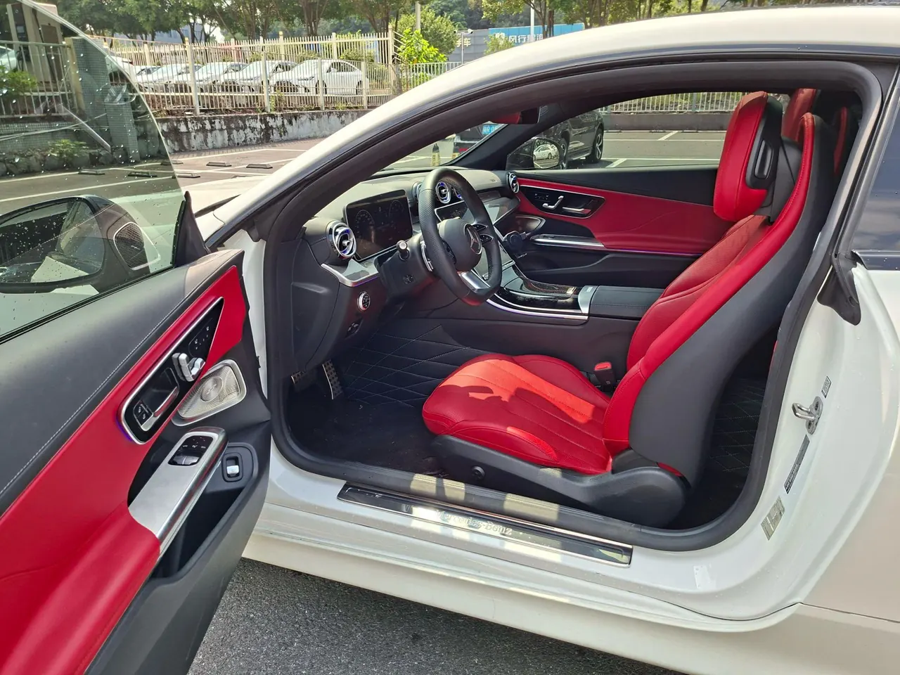 Mercedes Benz CLE (Imported) 2024 CLE 300 4MATIC Coupe 48V 2.0T Luxury Automatic Gear 4