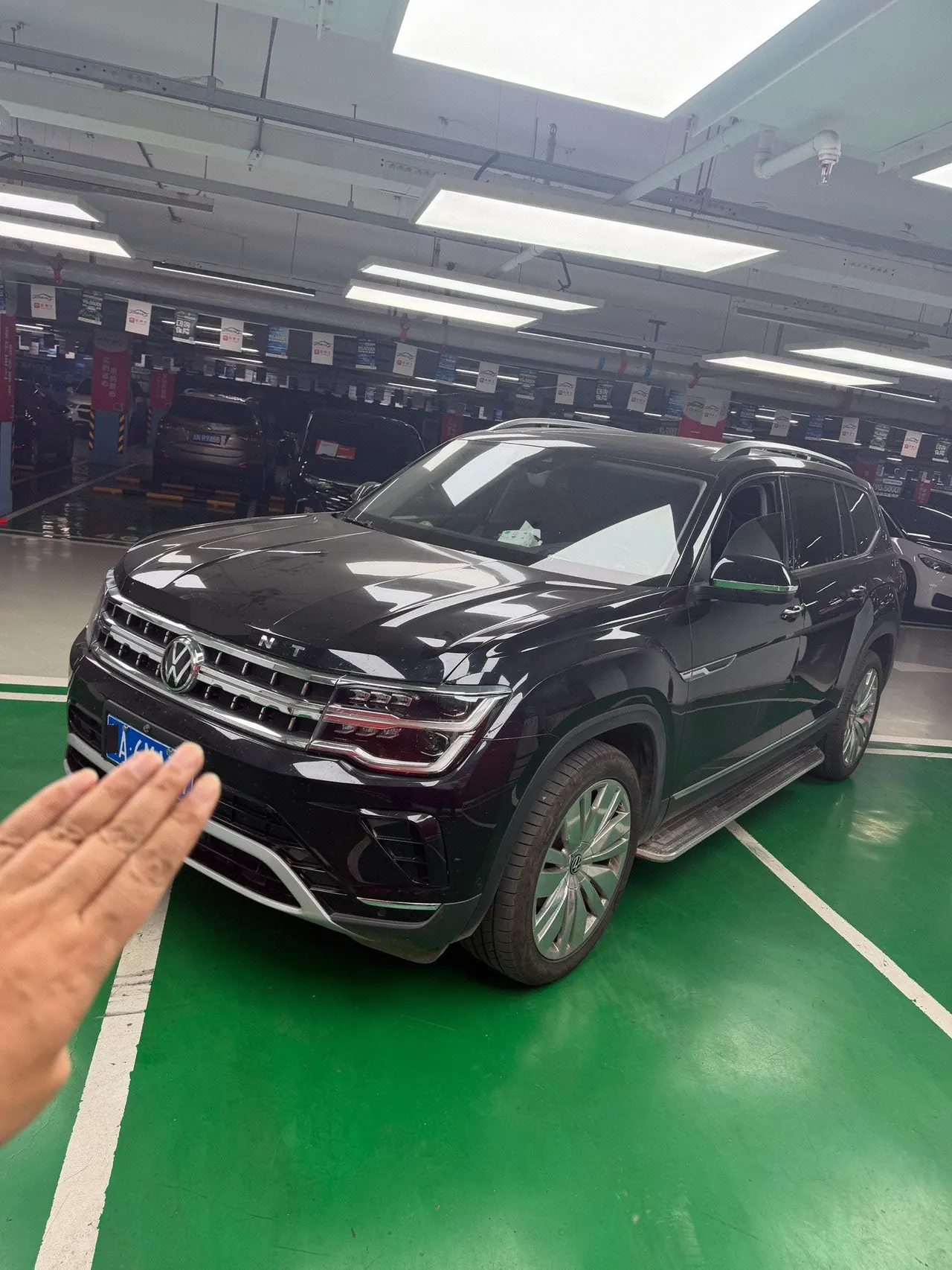 Открыть галерею: Volkswagen 2024 Tuang 2.0TSI 380TSI 4WD Longxiang Edition Automatic Gear
