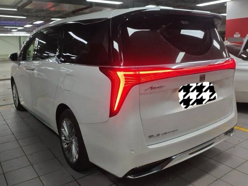 Buick 2023 Century 48V 2.0T Yunshi Edition 6-seat Automatic Gear 7