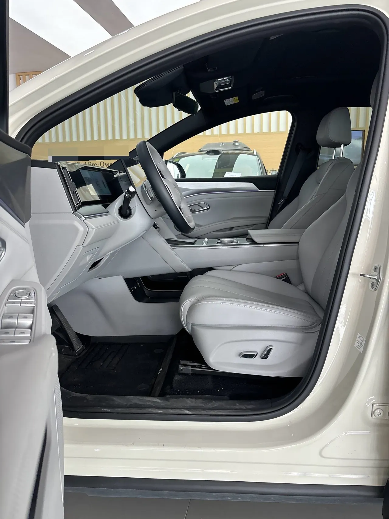 BYD 2026 Song Ultra EV 710KM Exceed Automatic Transmission 11