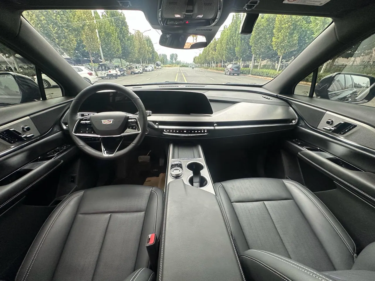 Cadillac 2026 XT5 48V 2.0T Luxury Automatic Gear 4