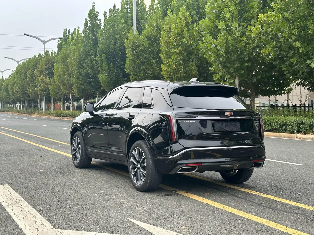 Cadillac 2026 XT5 48V 2.0T Luxury Automatic Gear 7