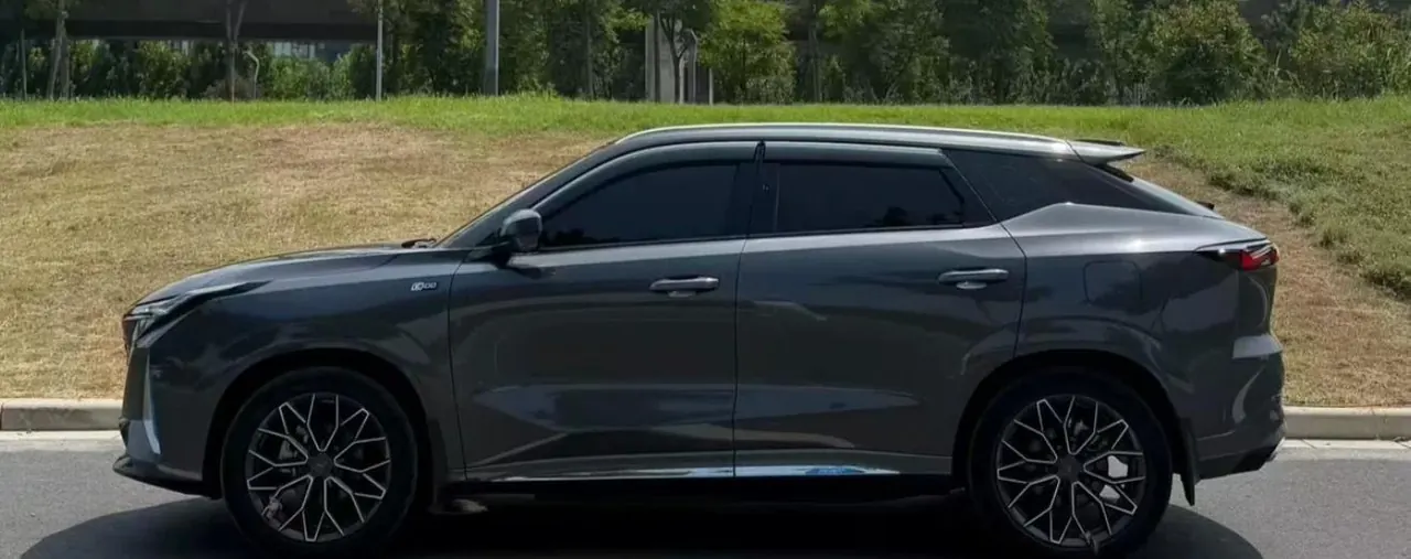 Oshan 2023 Z6 iDD 1.5T Three Clutch 150KM Flagship Automatic Gear 3