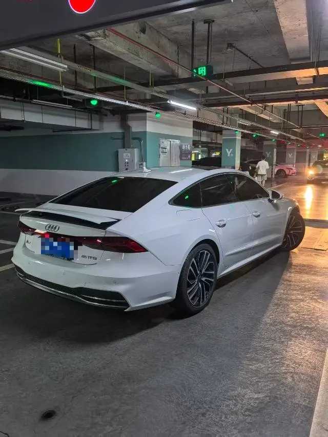 Audi A7 (Imported) 2024 A7 Sportback 2.0TFSI 45TFSI Automatic Gear Selection 4