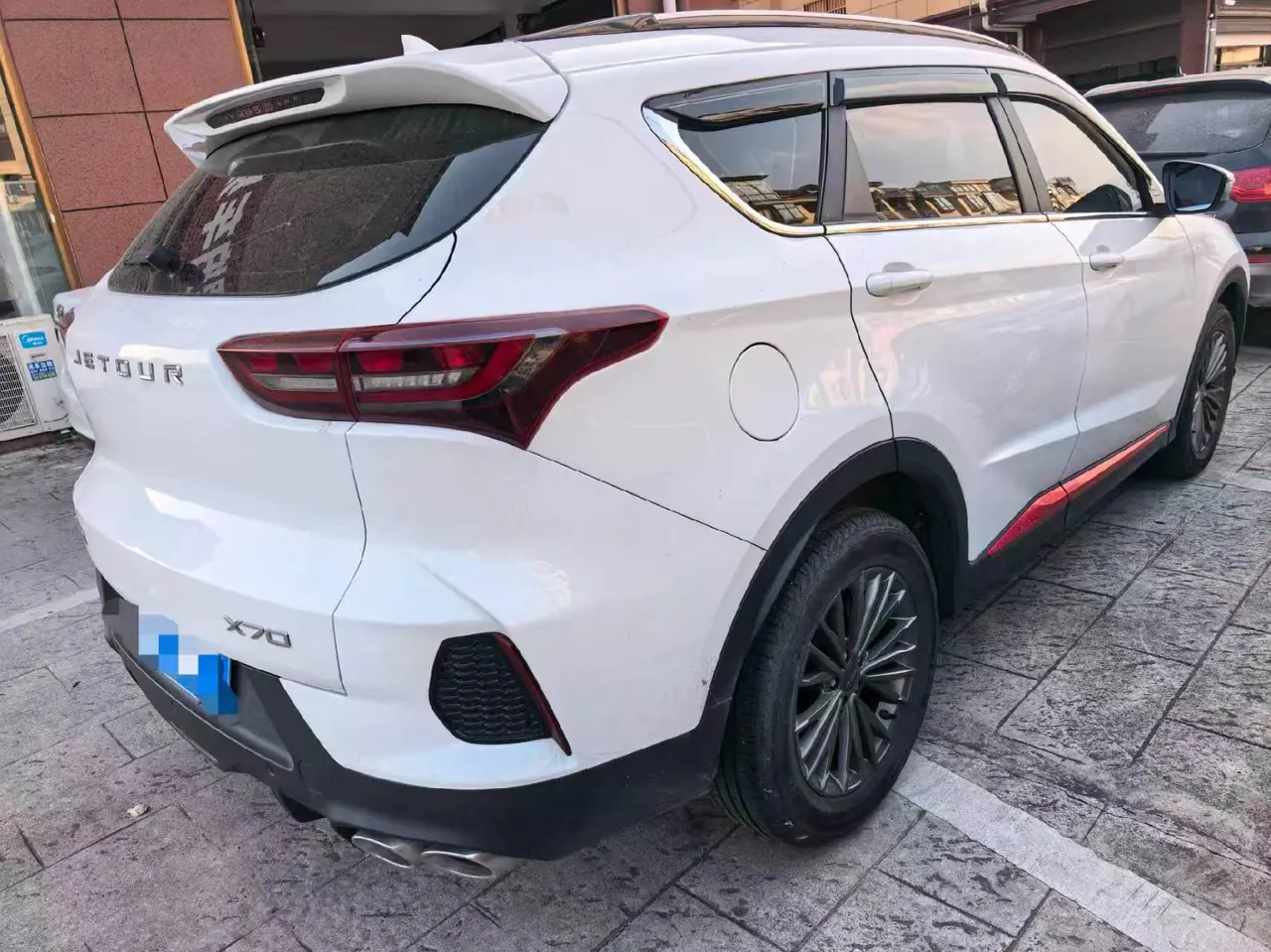 Jetour 2023 X70 1.5T Exceed PRO Edition 5-seat Automatic Gear 2