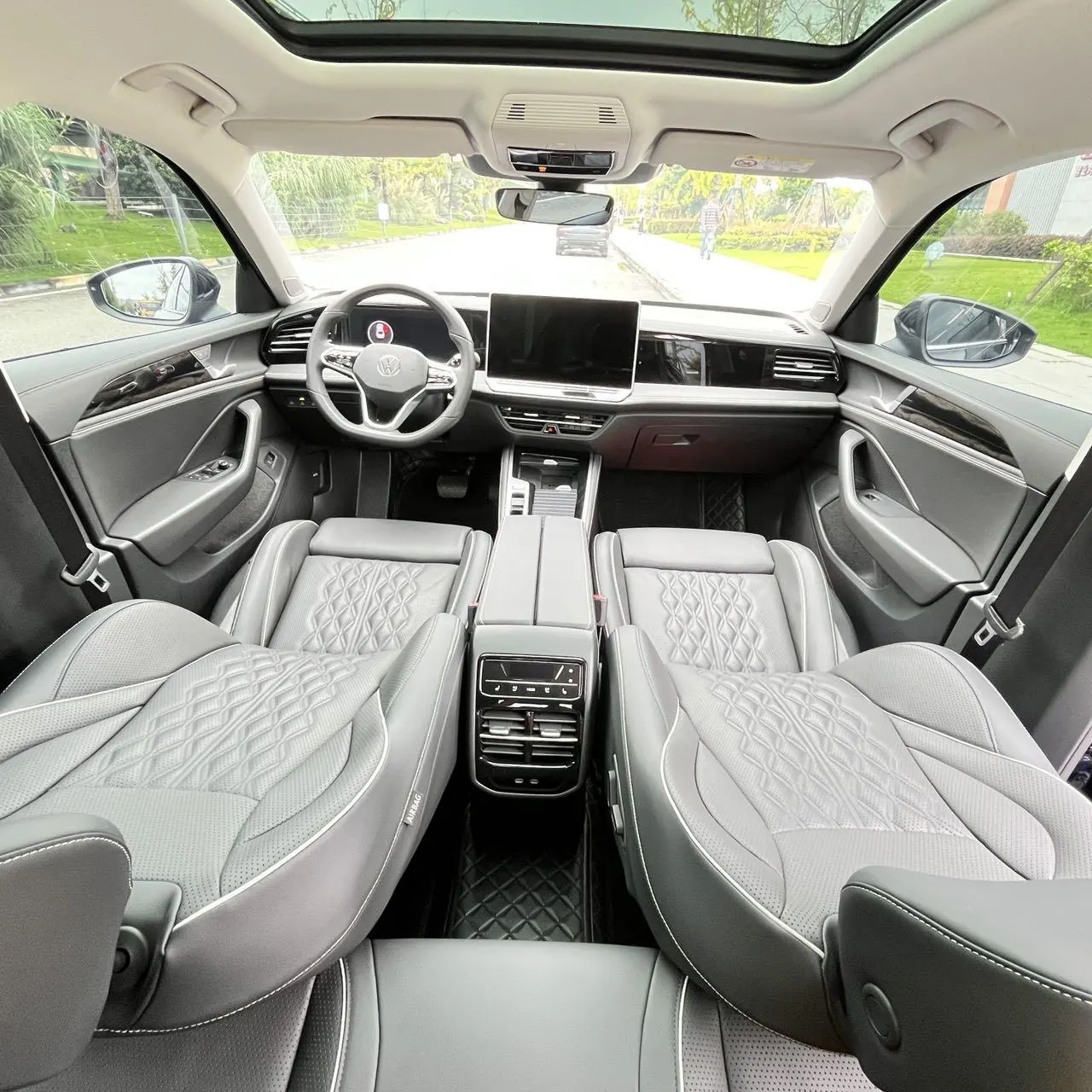 Volkswagen 2024 Magotan 2.0TSI 380TSI Extreme Edition Automatic 4