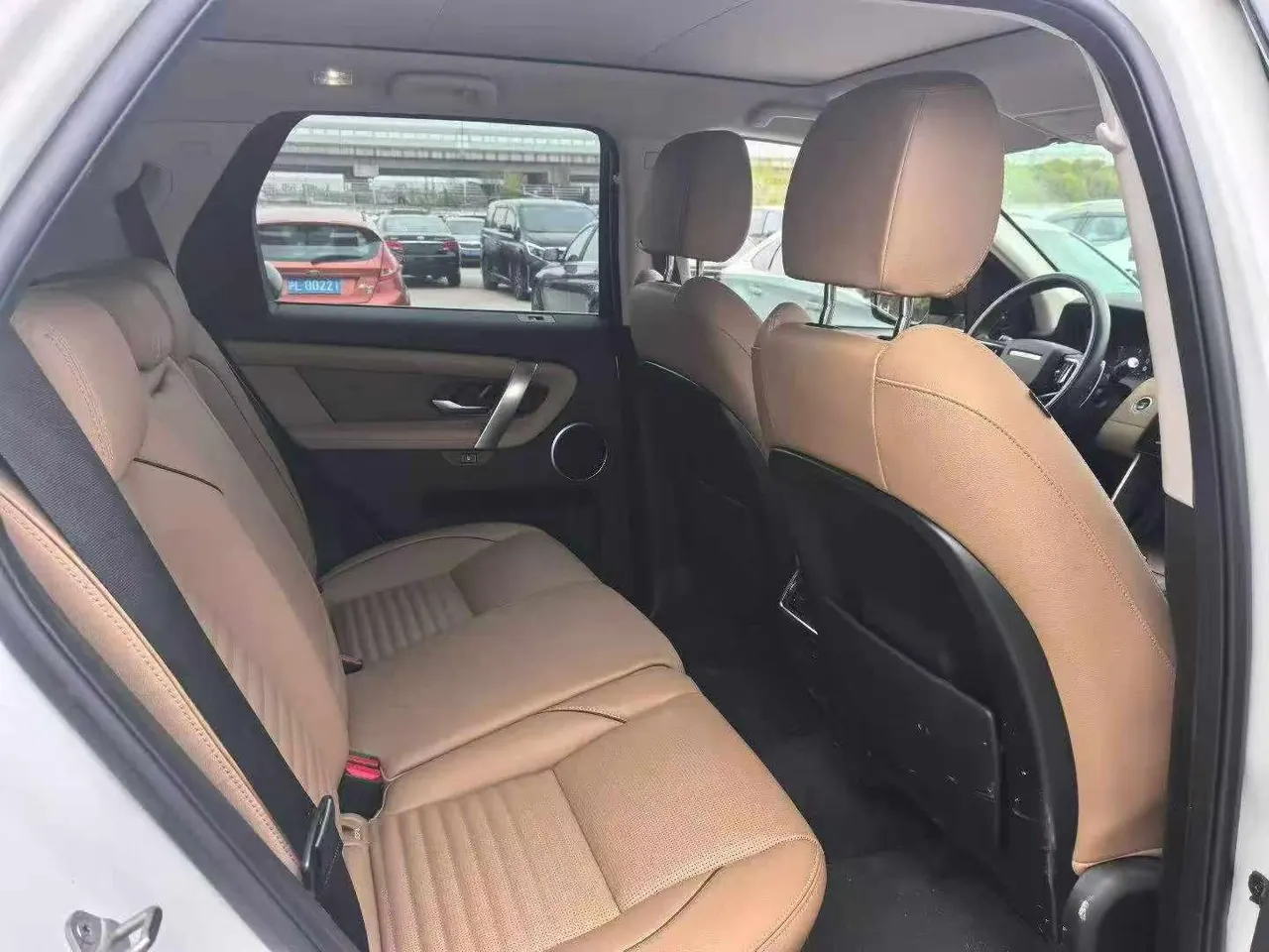 Land Rover 2024 Discovery Sports Edition 48V 2.0T Performance Technology Edition Automatic Gear 4