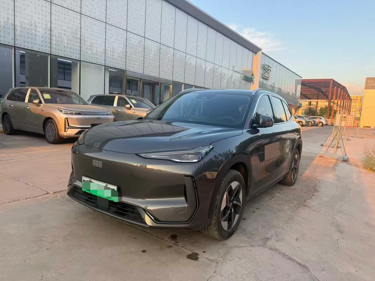 Open image lightbox: Geely Galaxy 2026 E 5 610km Discovery Edition Automatic Gear