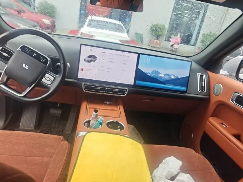 Li 2023 L7 Pro automatic gear 3