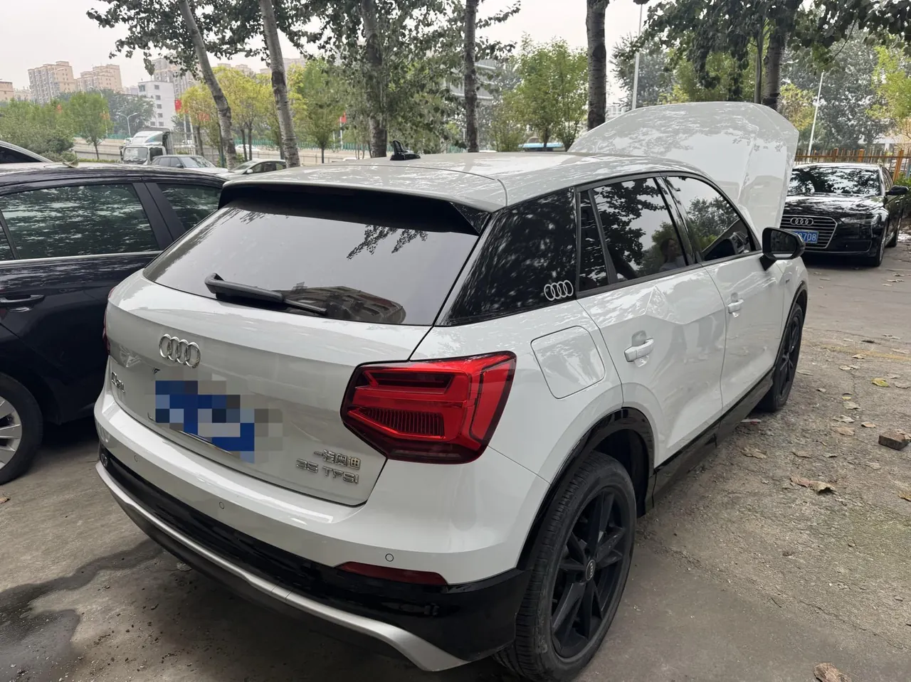 Audi 2020 Q2L 1.4TFSI 35TFSI Aggressive Dynamic Automatic 2
