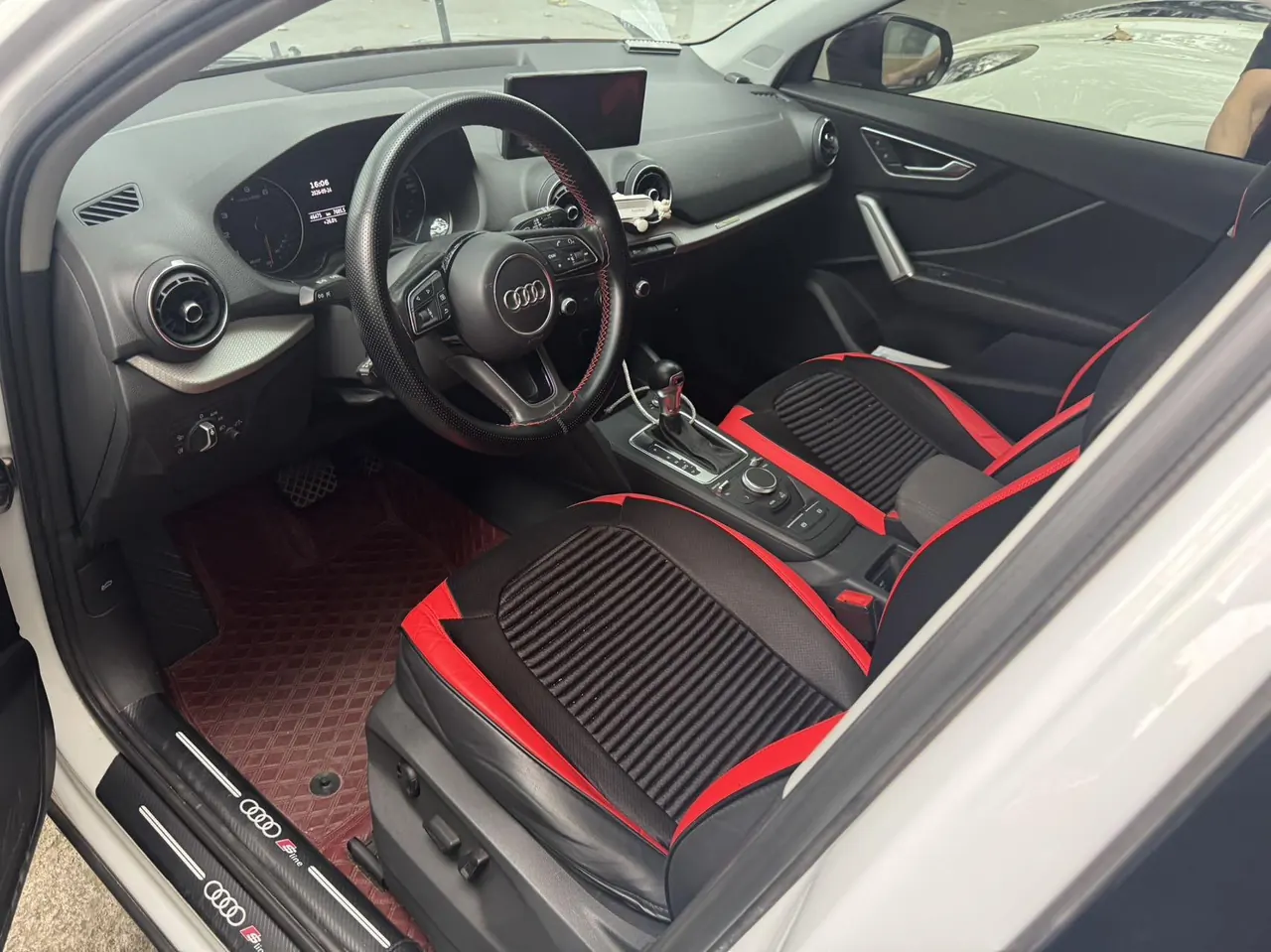 Audi 2020 Q2L 1.4TFSI 35TFSI Aggressive Dynamic Automatic 8