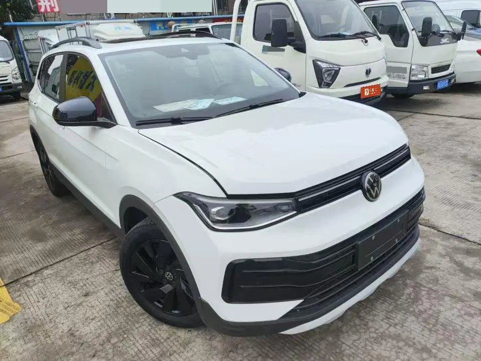 Volkswagen 2025 Tuyue Xinrui 1.5TSI 300TSI Sharp Edition Automatic Gear 4