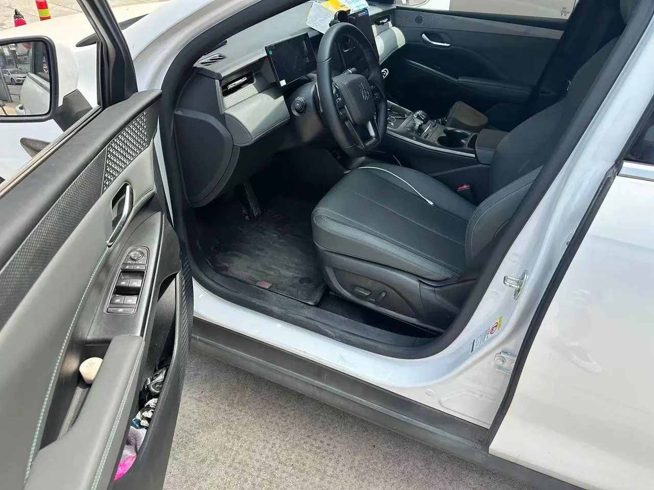 BYD 2025 Qin PLUS DM-i 1.5 stepless intelligent driving version 55KM Exceed automatic gear 6