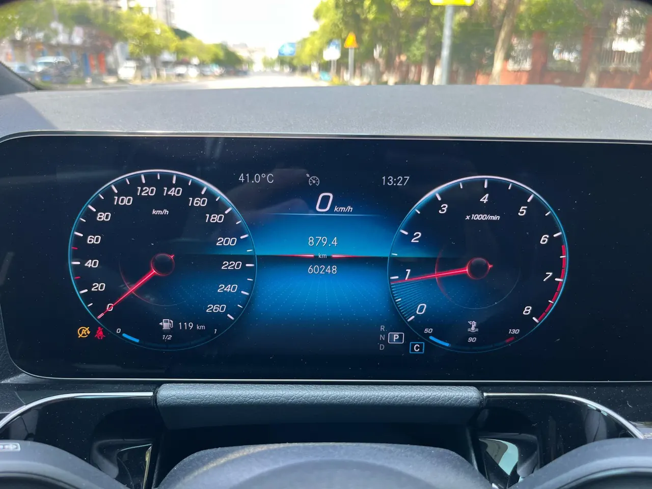 Mercedes Benz 2020 GLA 200 1.3T automatic gear 9