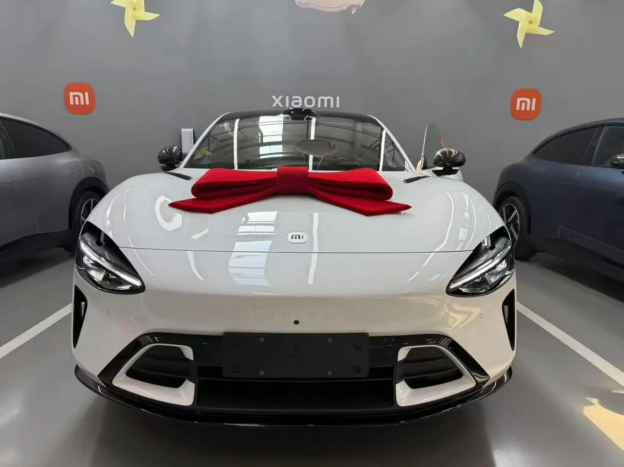 MI 2025 YU7 Long Endurance High Performance Four-wheel Drive Max Edition Automatic Gear 7
