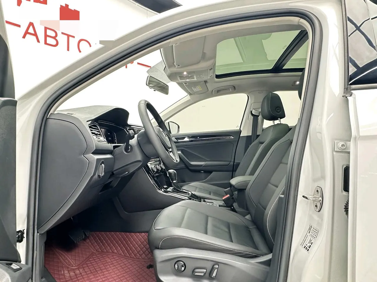 Volkswagen 2022 Tange 1.4TSI 280TSI Two-Drive Comfortable PLUS Automatic Gear 4