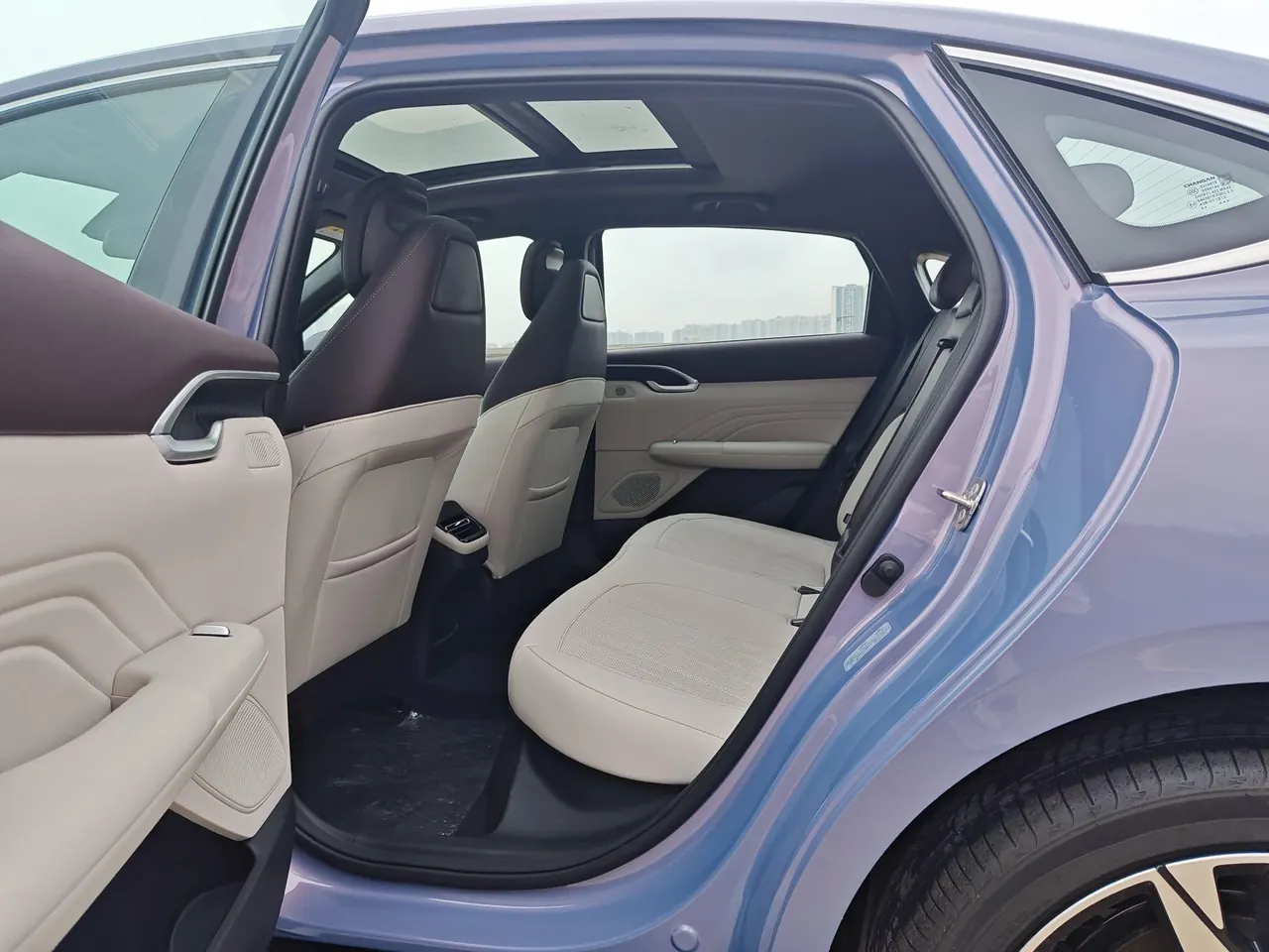 ChangAn 2026 Yidong HEV 1.5 Blue Whale Super Qing Zhixiang Automatic Gear 11