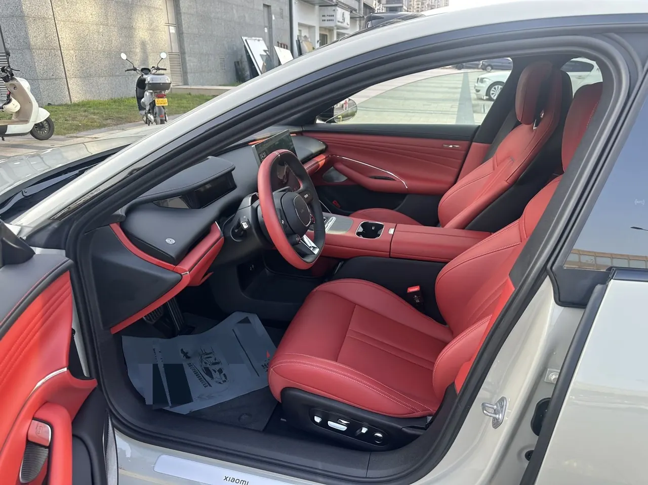 MI 2026 SU7 Standard Edition Automatic Gear 4