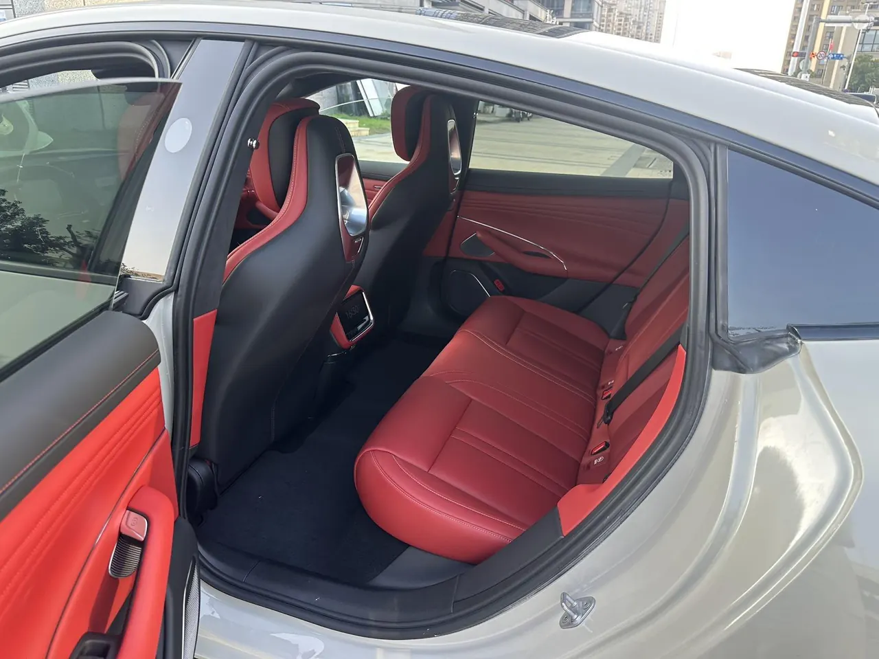 MI 2026 SU7 Standard Edition Automatic Gear 5