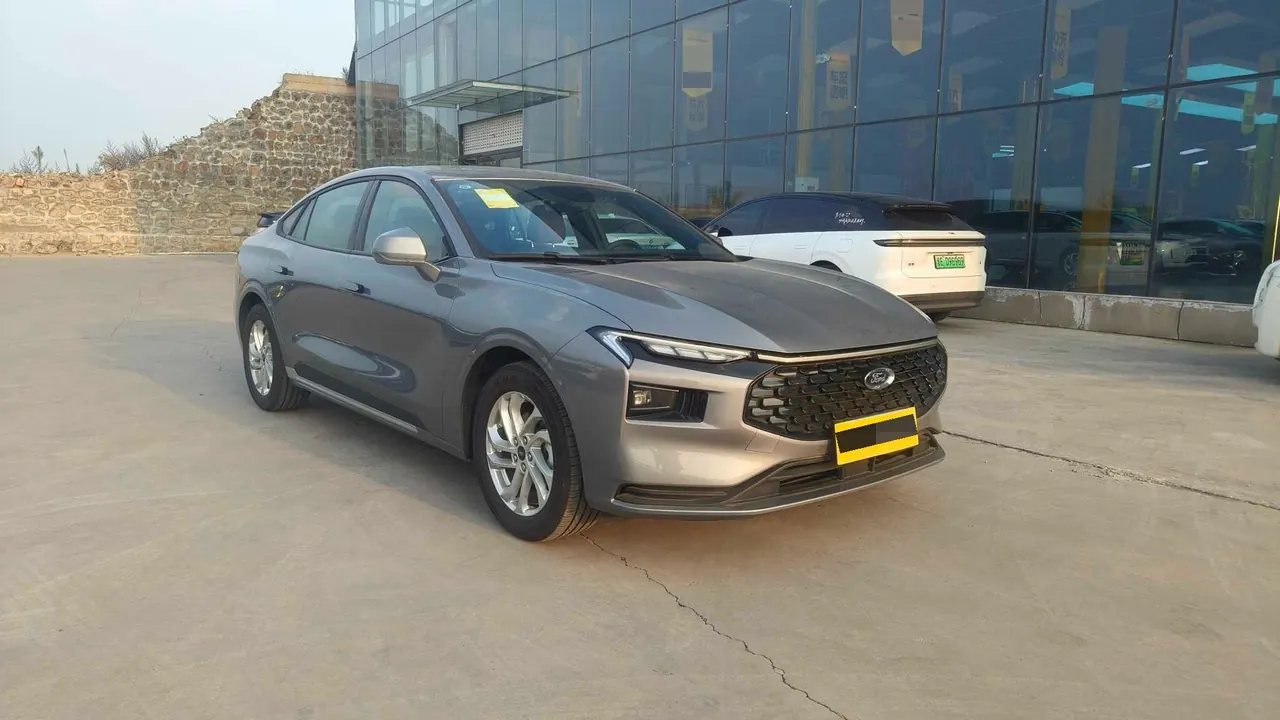 Ford 2025 Mondeo 1.5T EcoBoost Shuya Automatic Gear 3
