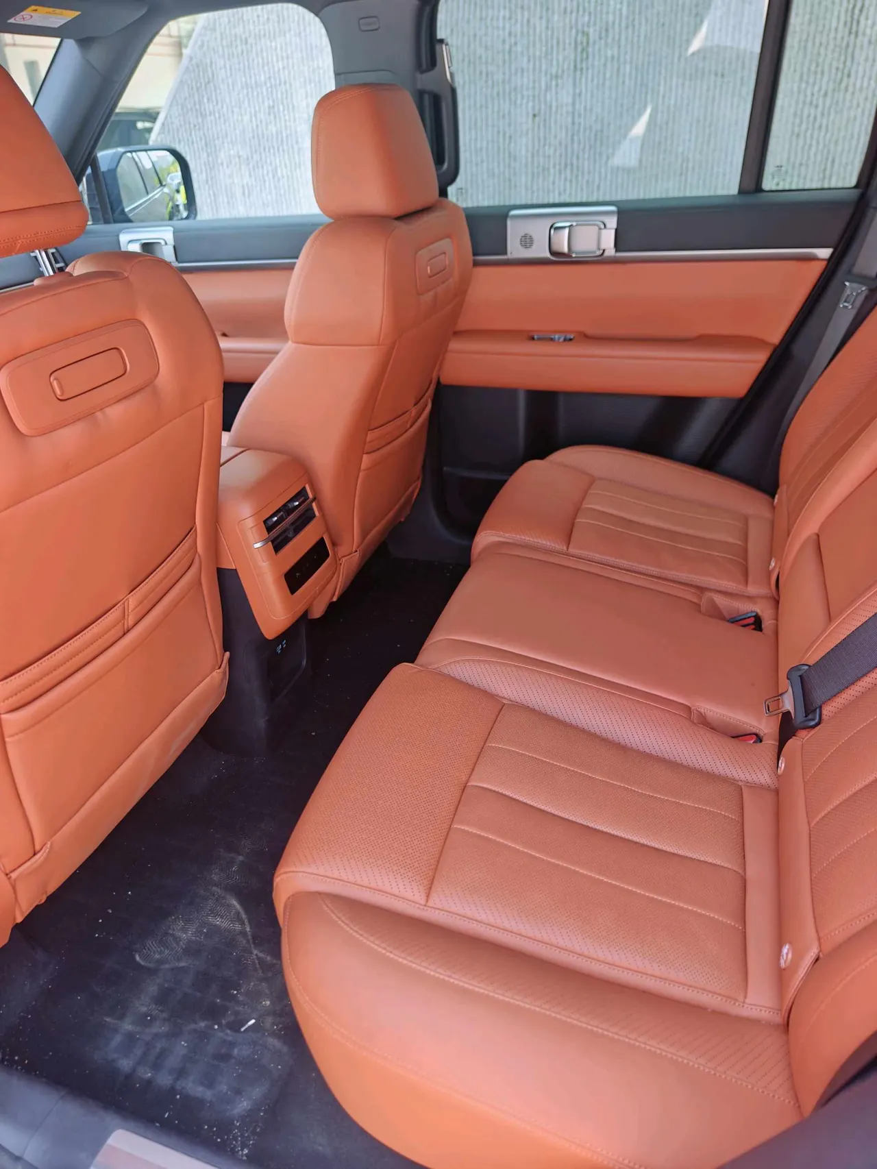 FangChengBao 2025 titanium 7 1.5T stepless 190KM four-wheel drive Ultra version of automatic gear 6