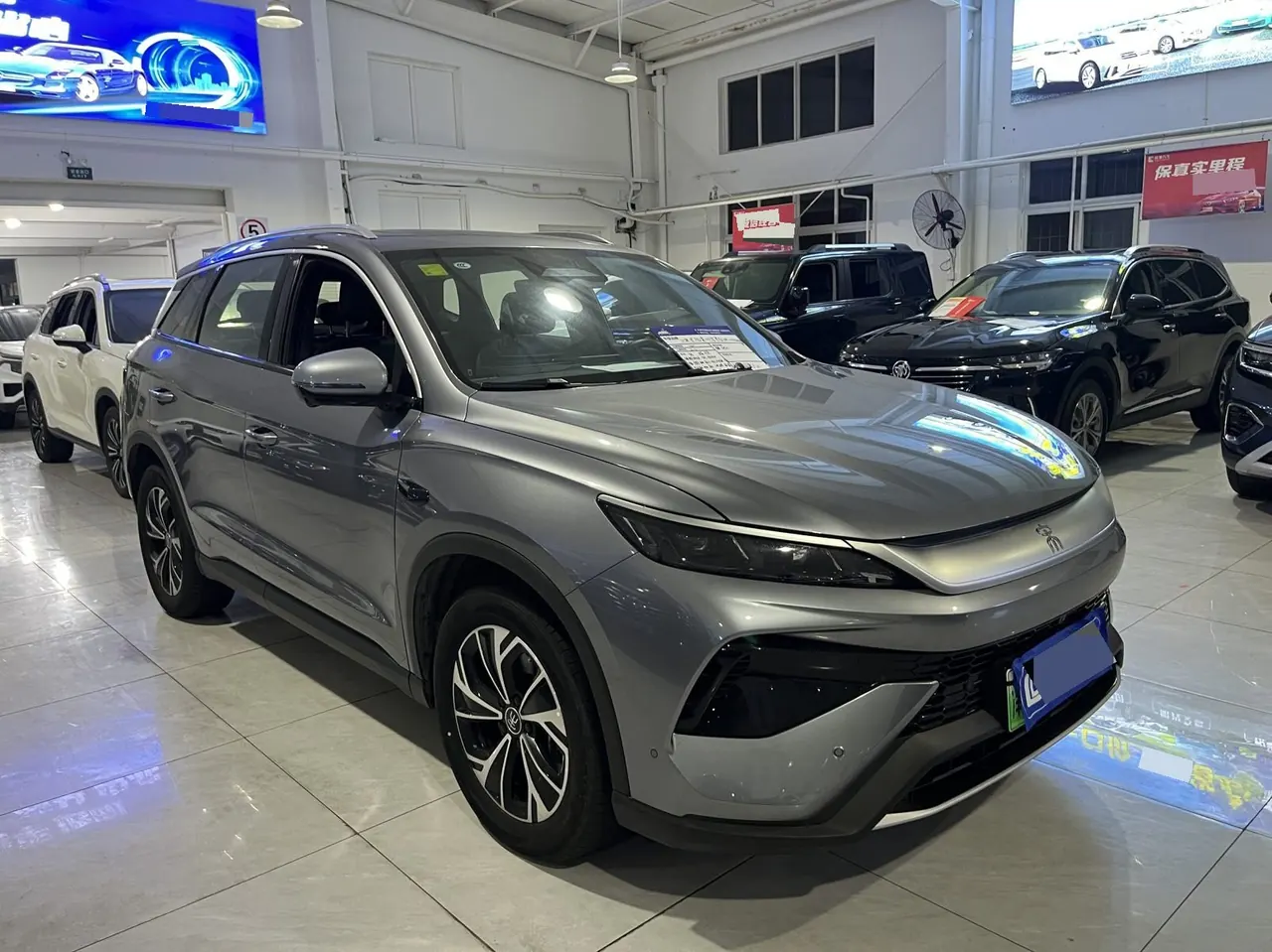 BYD Song Pro New Energy 2025 Song Pro DM-i 1.5 Stepless Smart Driving Edition 115KM Exceed Automatic Gear 2