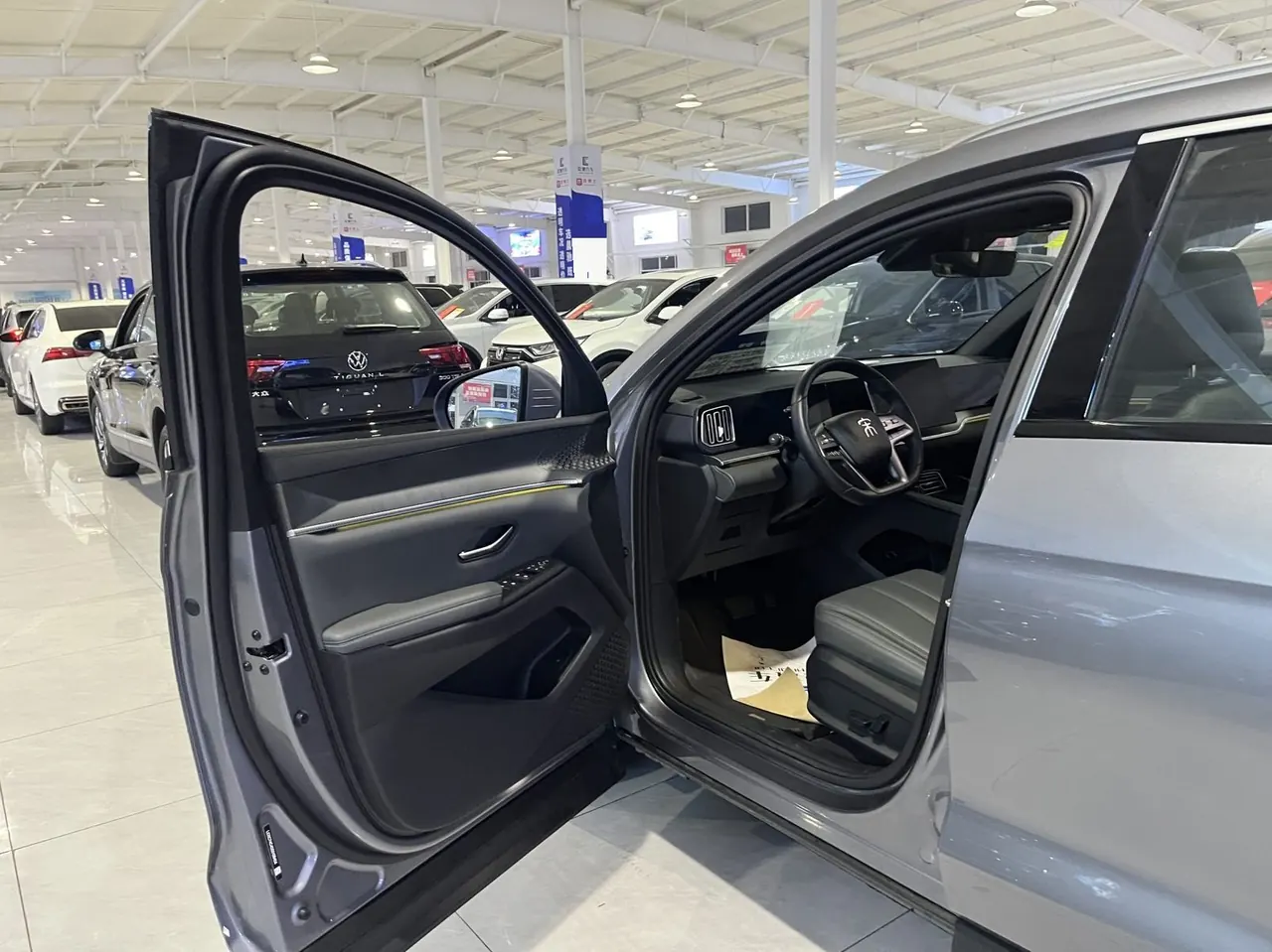 BYD Song Pro New Energy 2025 Song Pro DM-i 1.5 Stepless Smart Driving Edition 115KM Exceed Automatic Gear 5