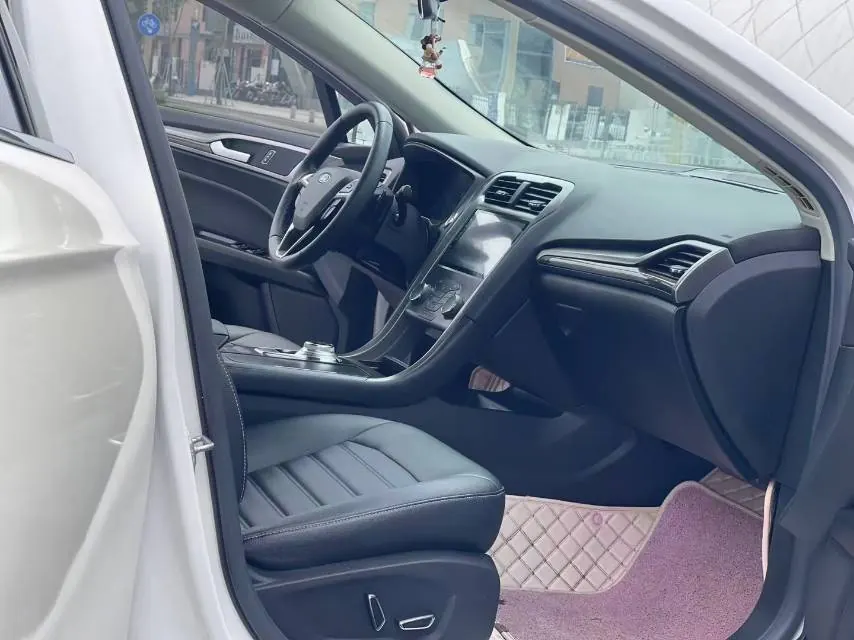 Ford 2020 Mondeo 1.5T EcoBoost 180 Fashion Automatic 6