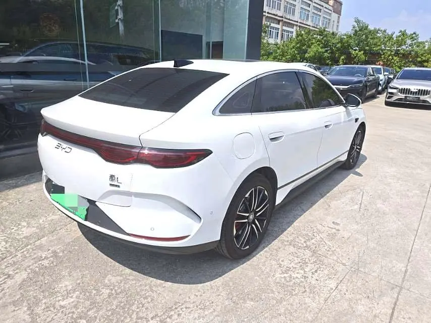 BYD 2025 Qin L EV 545KM Excellent Automatic Gear 8