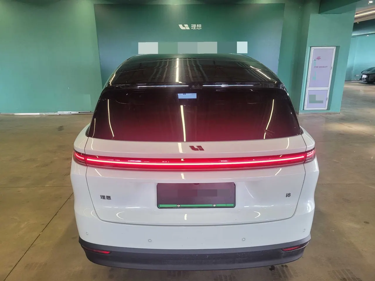 Li 2025 i8 Standard Edition Automatic Gear 6