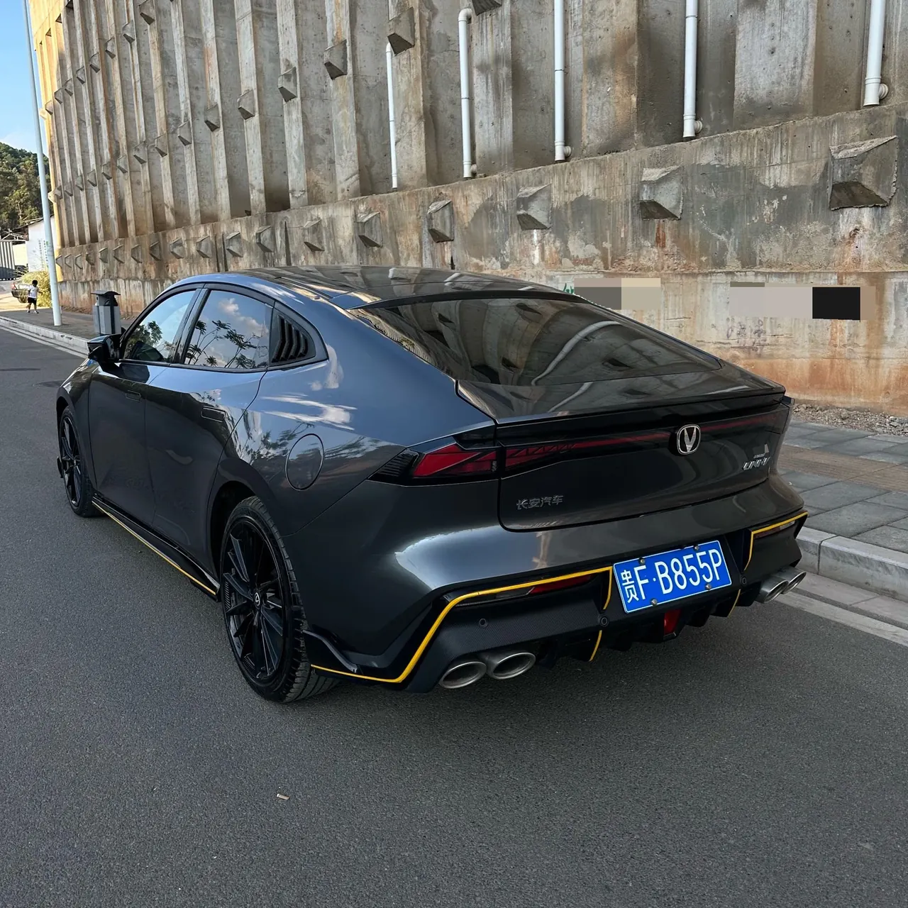 ChangAn 2023 UNI-V 1.5T Sports Edition Automatic 3