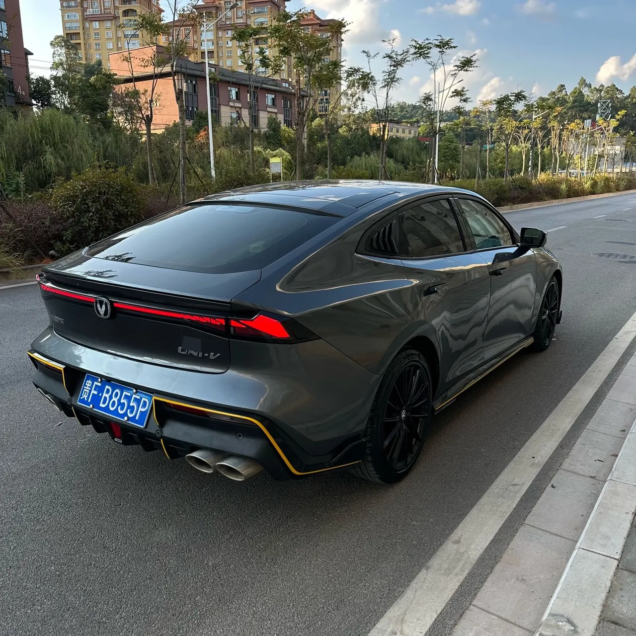 ChangAn 2023 UNI-V 1.5T Sports Edition Automatic 5