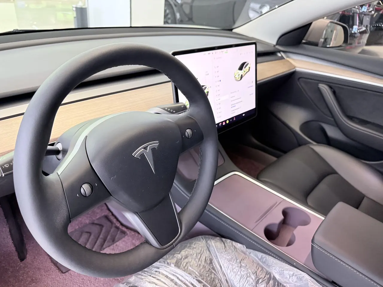 Tesla 2022 Model 3 rear-wheel drive version of automatic transmission 9