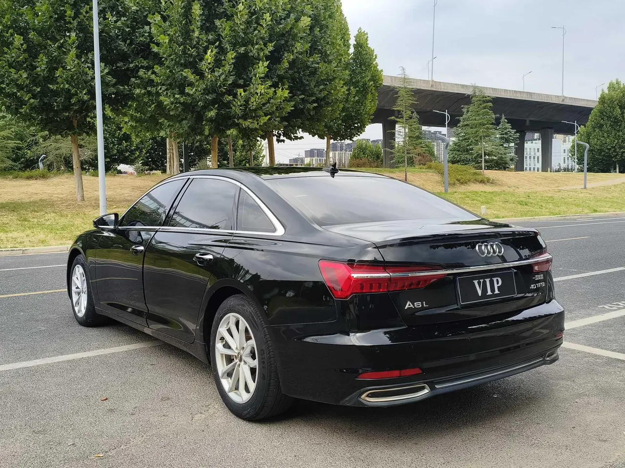 Audi 2020 A6L 2.0TFSI 40TFSI Deluxe Elegant Automatic 9