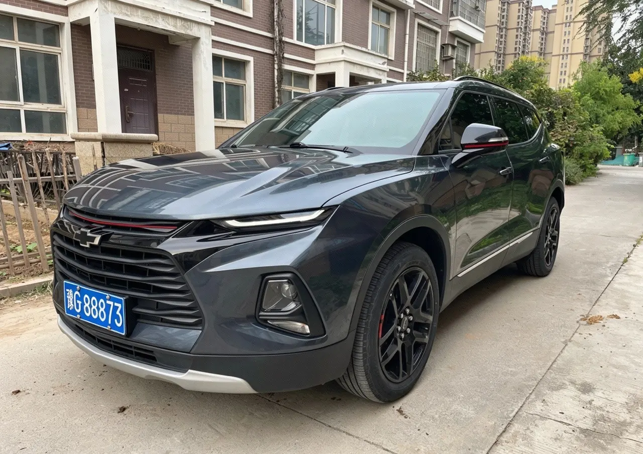 Chevrolet 2020 Trailblazer 2.0T 650T Redline 7-seat automatic gear - View 1