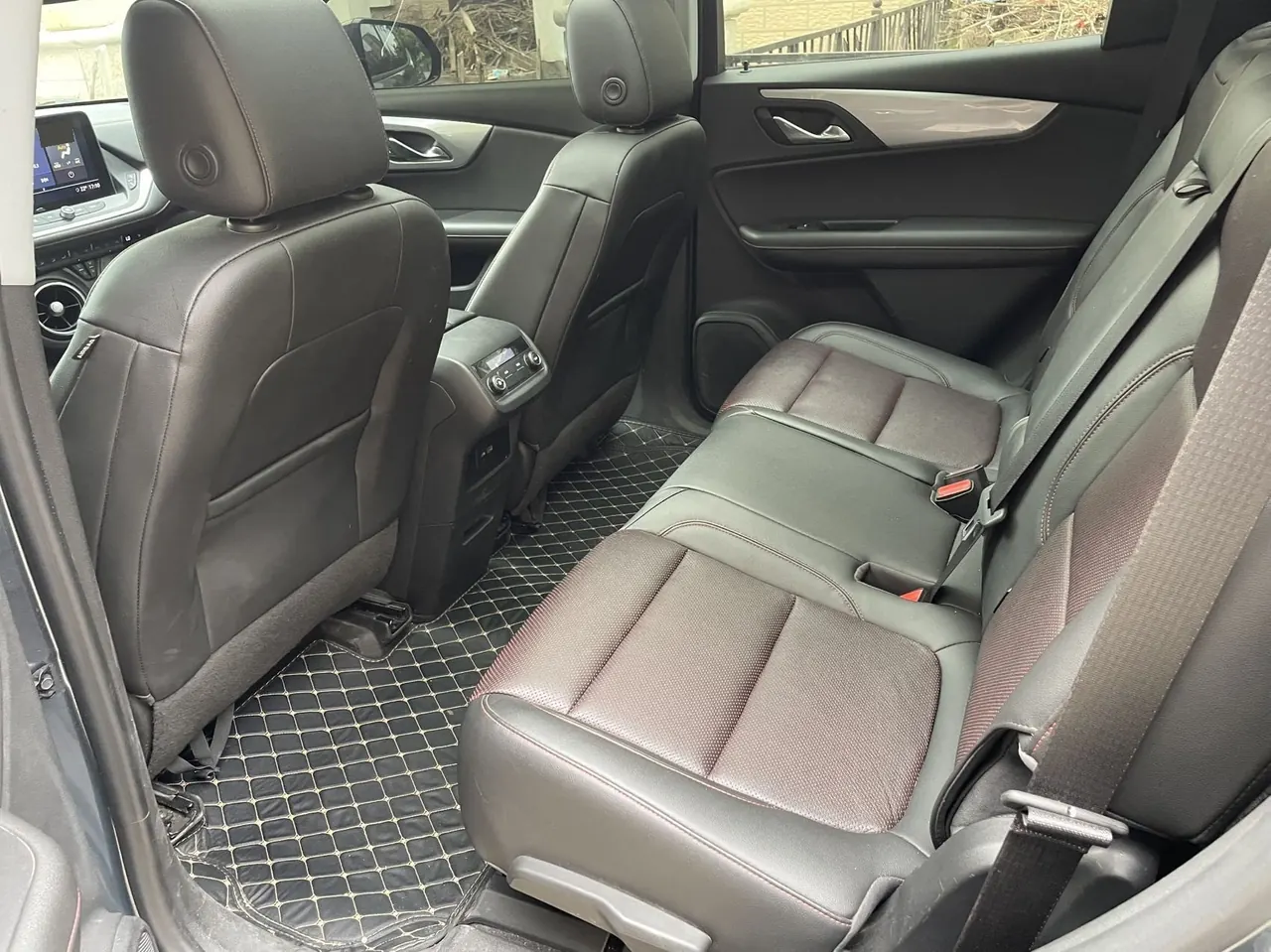 Chevrolet 2020 Trailblazer 2.0T 650T Redline 7-seat automatic gear 8