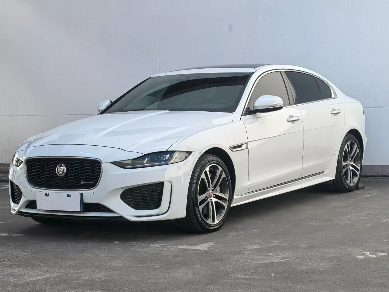 Open image lightbox: Jaguar 2020 XEL 2.0T 200PS R-DYNAMIC S Enterprising Sports Edition Automatic Gear