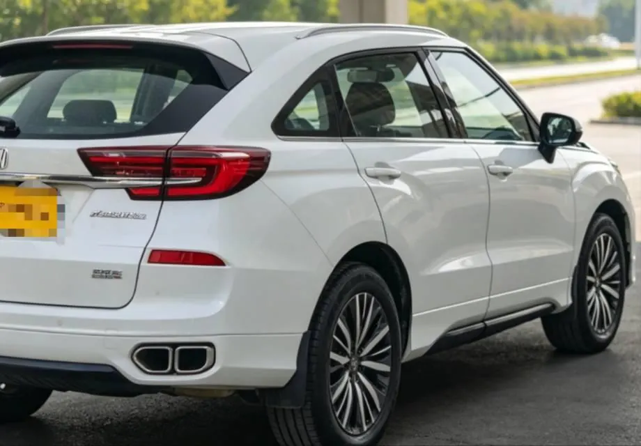 Honda 2020 crown road 2.0T 370TURBO four-wheel drive exclusive edition two-color automatic gear 5