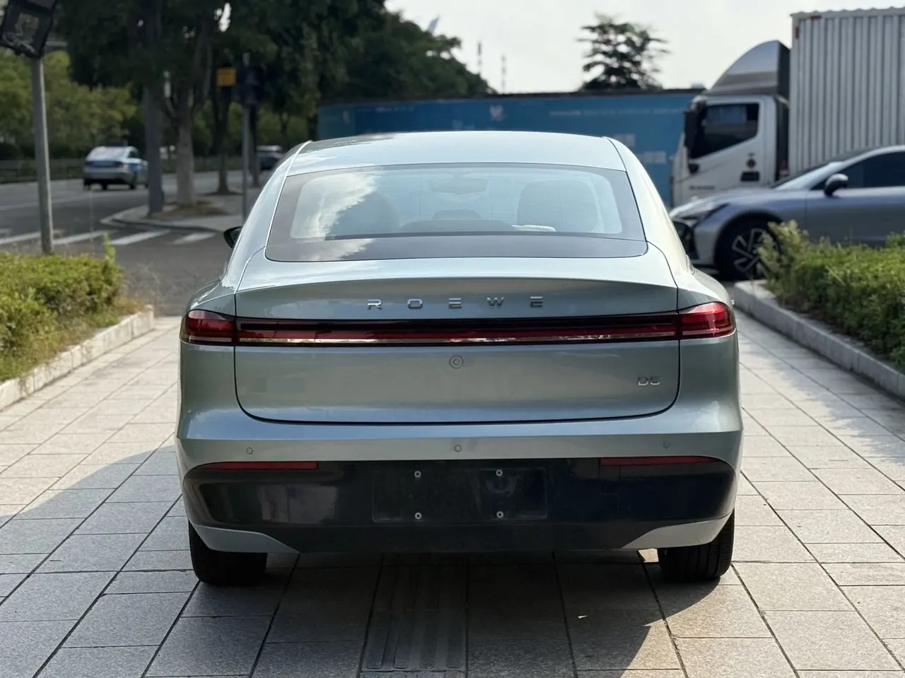 Roewe 2025 D6 520km Luxury Edition Automatic 8