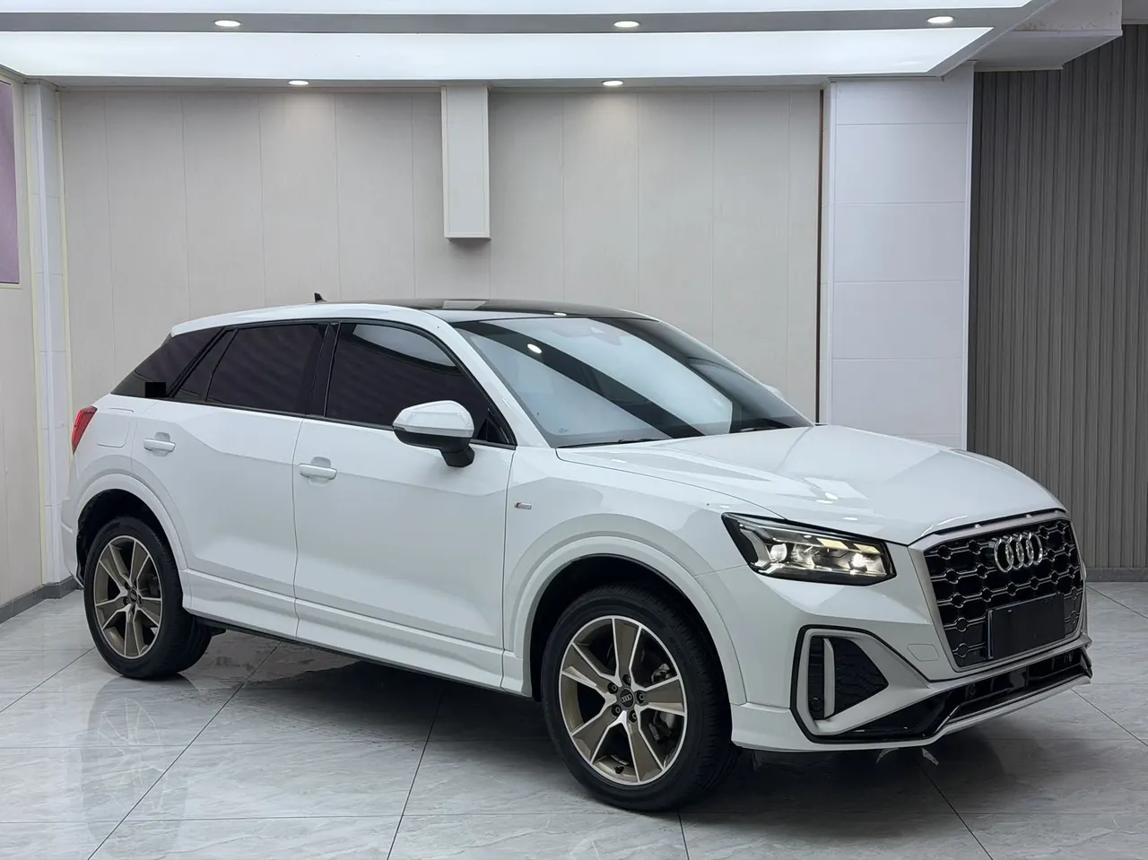 Audi 2022 Q2L 1.4TFSI 35TFSI Fashion Dynamic Automatic 3