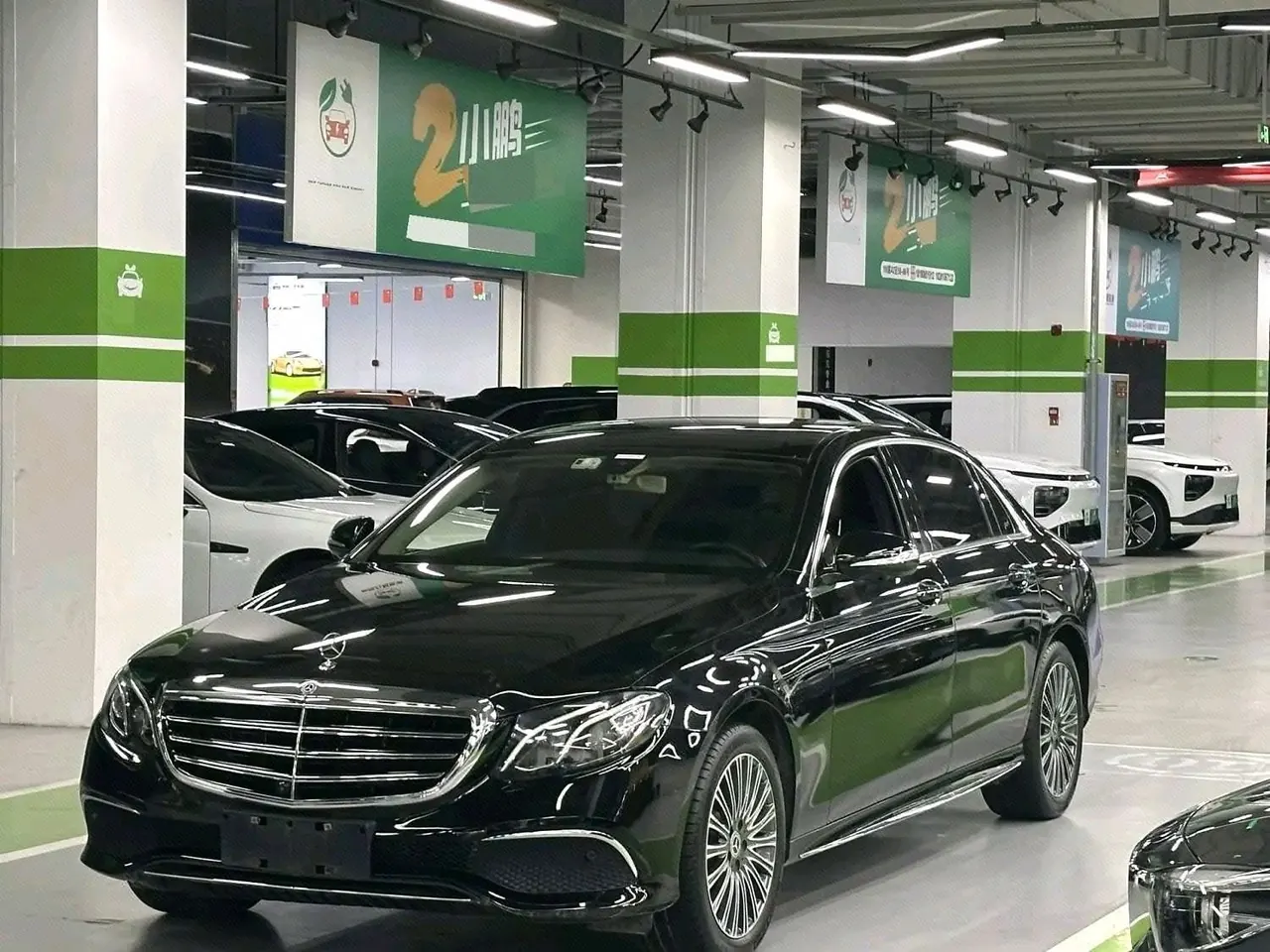 Открыть галерею: Mercedes Benz E-Class 2020 E 300 L 2.0T Fashion Automatic Gear