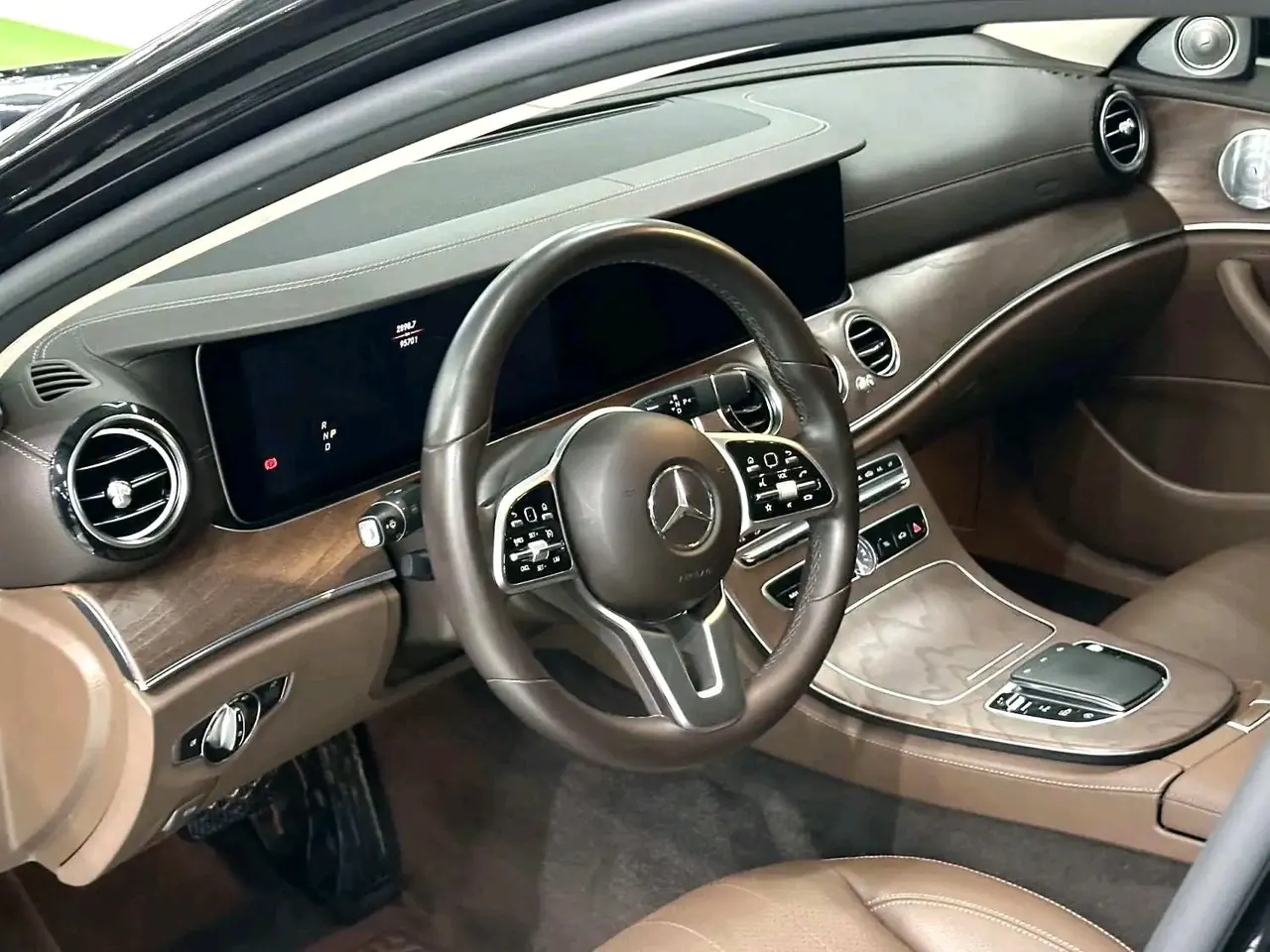 Mercedes Benz E-Class 2020 E 300 L 2.0T Fashion Automatic Gear 4